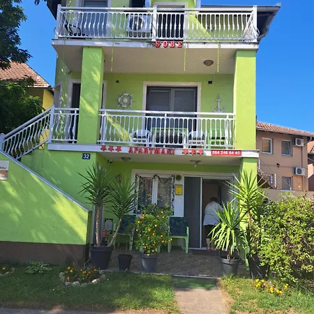 Apart Otel Cirkov